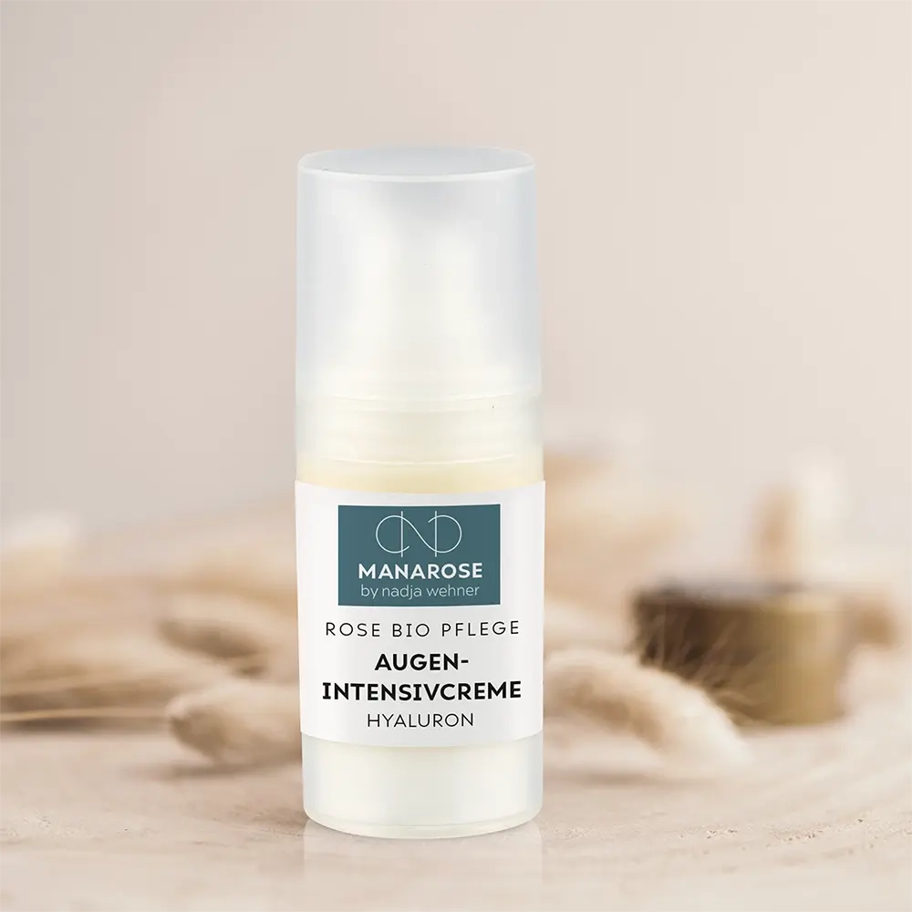 Eine Flasche Augen Intensivcreme Hyaluron von Manarose Biokosmetik auf weißem Hintergrund.
